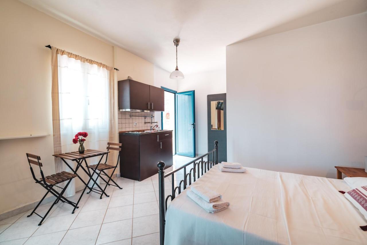 Philyra Appartments Agia Pelagia  Zewnętrze zdjęcie
